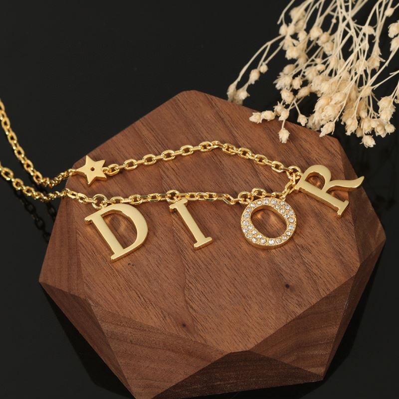 chr1st1an D10r necklaces